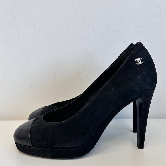 CHANEL Suede and Leather Toe Cap Pumps - Picture 4 of 10